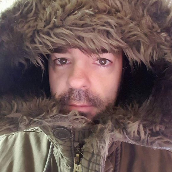 Meet your Posher, Evan - Picture 4 of 7